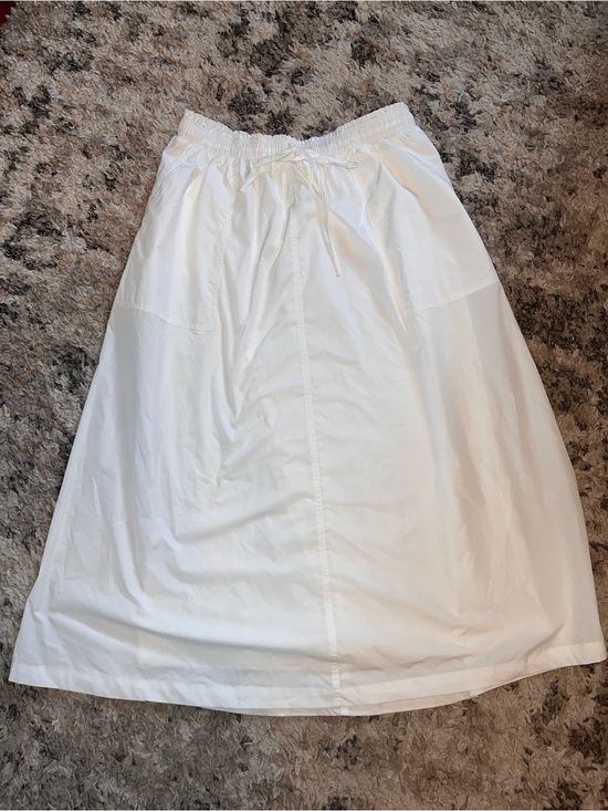 MELLODAY Dresses & Skirts - MELLODAY White A-Line Drawstring Waist Skirt with pockets